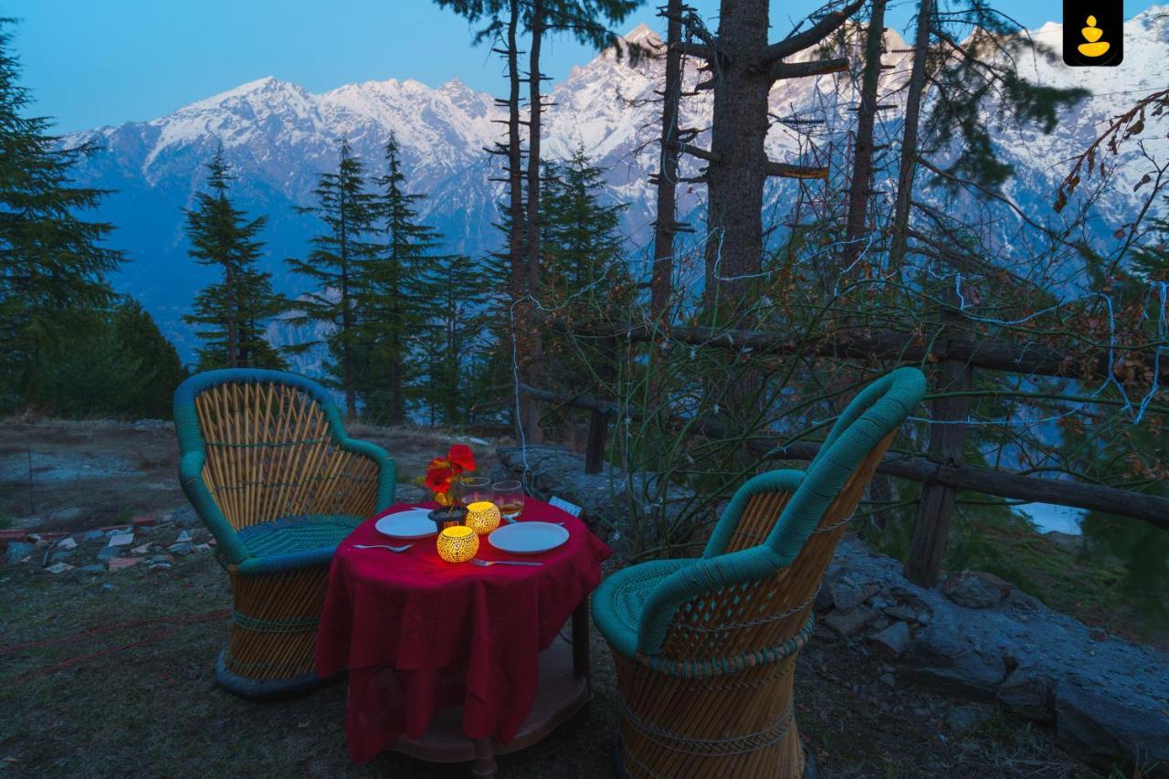 The Monk Campsite By Livingstone Kalpa Exterior foto